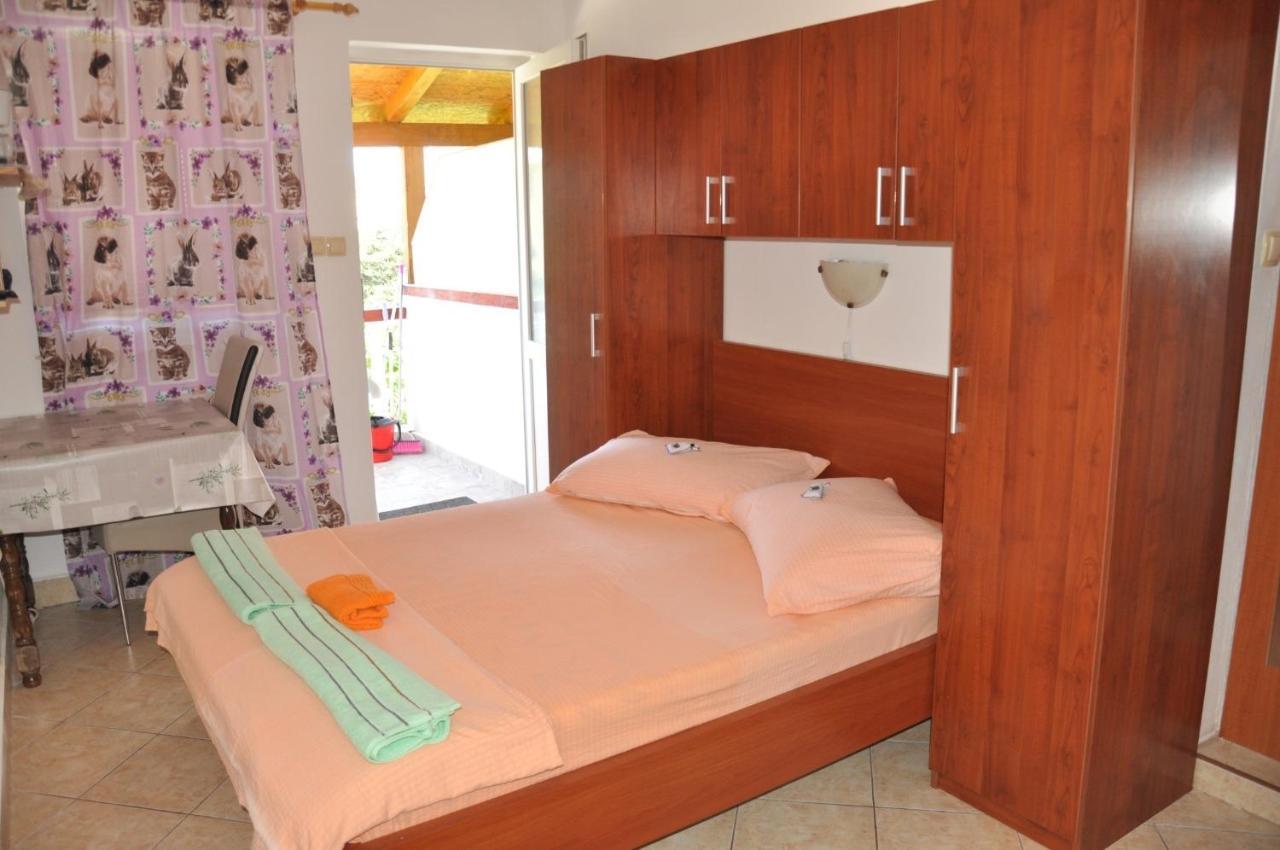 לופאר Apartments Bela - Sea View מראה חיצוני תמונה